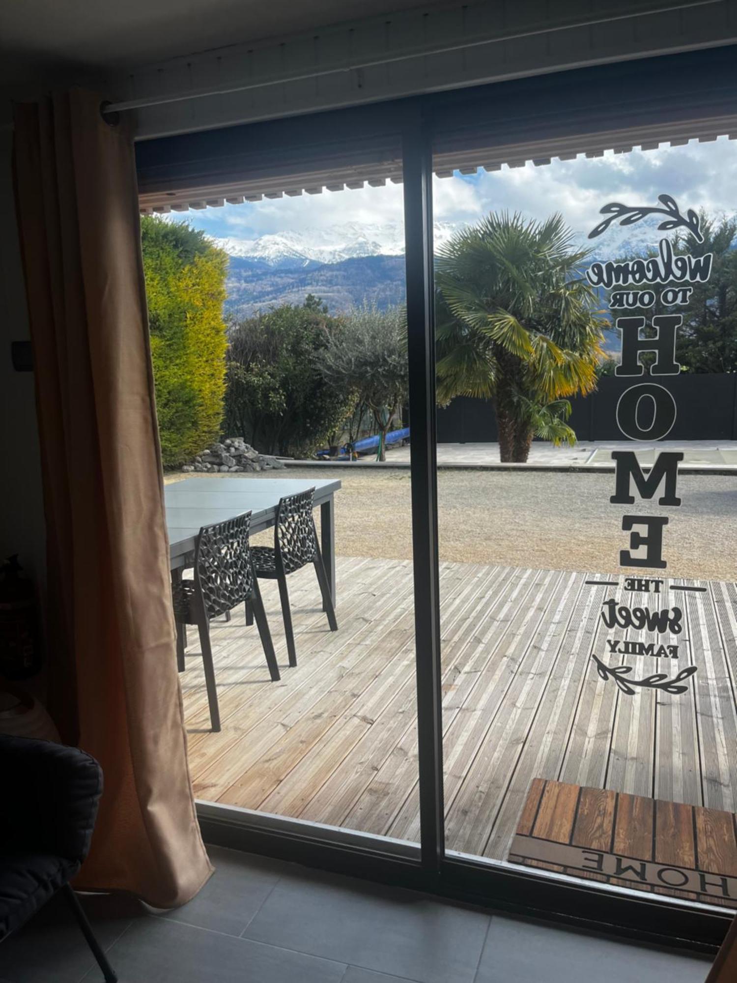 Logement Icare 5Km De Crolles, Soitec , St Lumbin Buitenkant foto